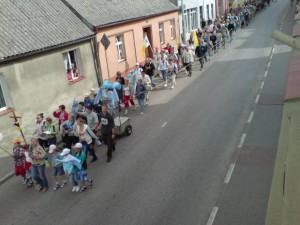 Pielgrzymi na ulicach Więcborka 