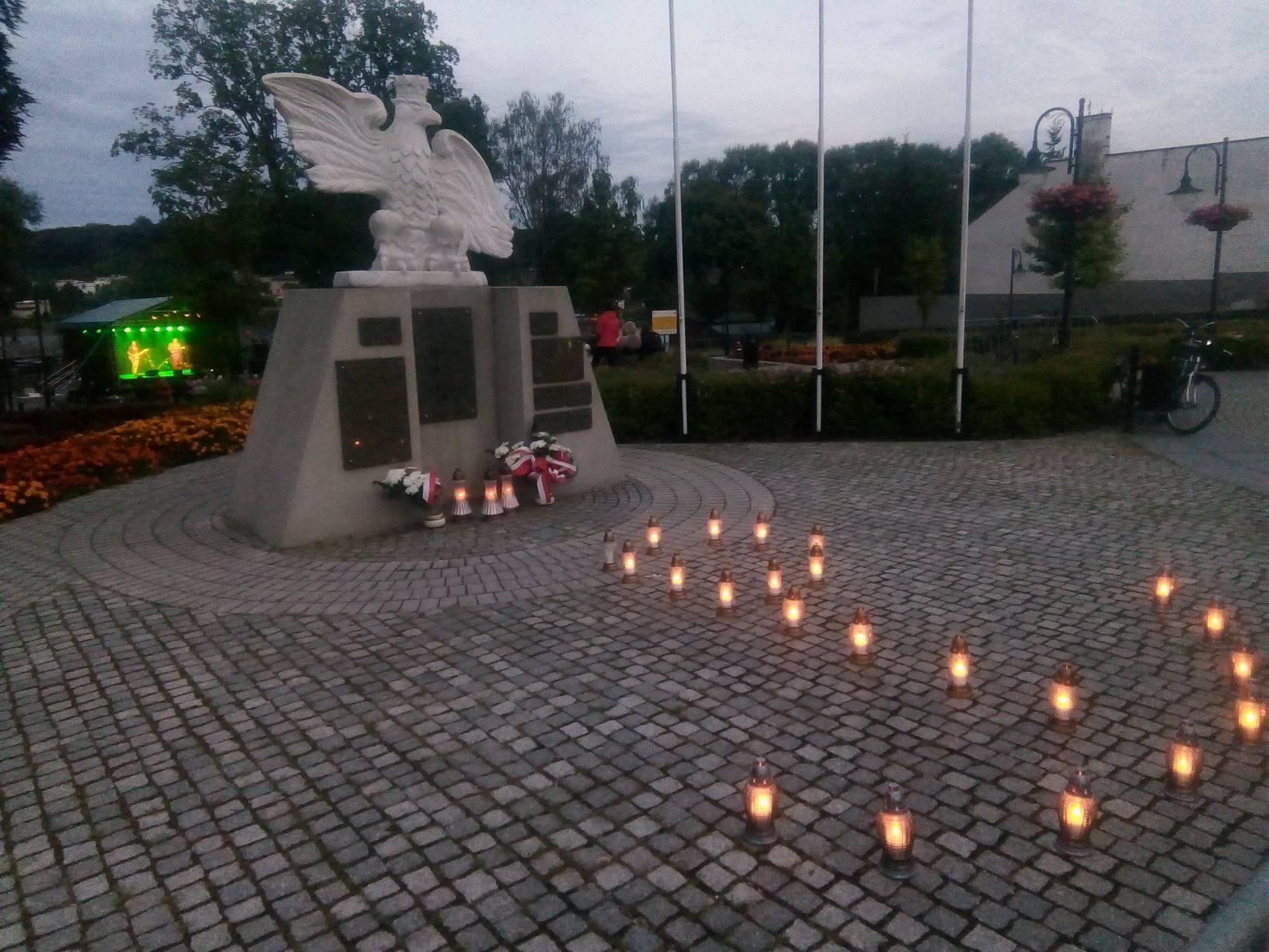 77 rocznica wybuchu Powstania Warszawskiego w Więcborku. foto – Tomasz Roman Bracka
