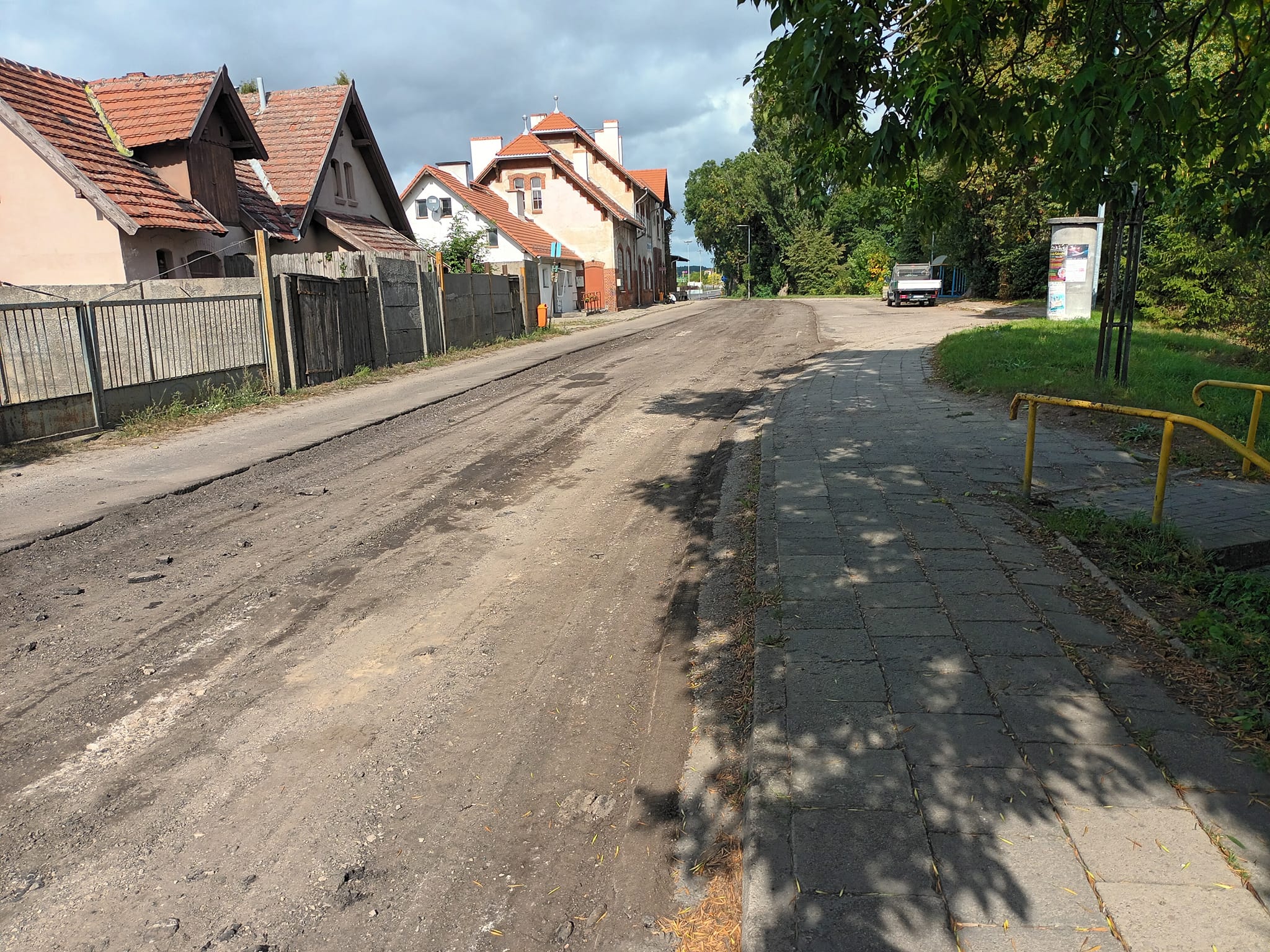 Rozpoczęła się wywalczona przeze mnie się przebudowa ul. Dworcowej w Więcborku, która została zamknięta dla ruchu kołowego i pieszego do końca 2022 r. - Tomasz Roman Bracka