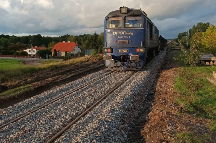Kolejny pociąg towarowy wjechał dziś po rewitalizacji LK 281 na 135 letnią stacje PKP Więcbork foto - Tomasz Roman Bracka