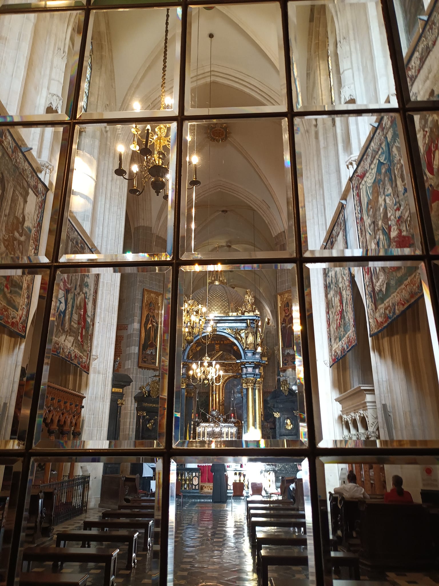 Moja wizyta i modlitwa w Kaplicy Św. Jana Pawła II w Katedrze Królewskiej na Wawelu w Krakowie. Tomasz Roman Bracka